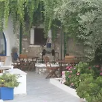 Captain Manolis Hotel 2*