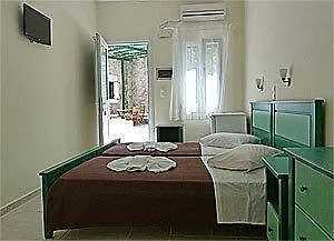 Captain Manolis Hotel 2*
