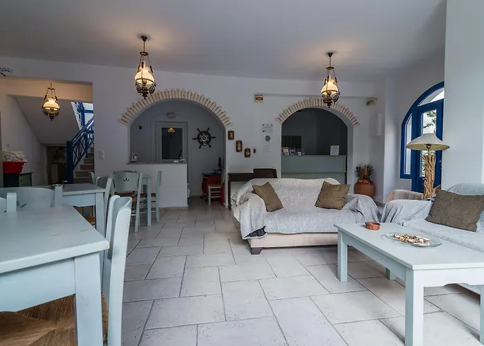 Captain Manolis Hotell 2*