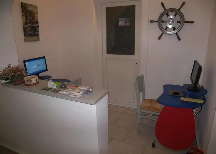 Hotell Captain Manolis Páros