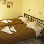 Hotel Captain Manolis Paro