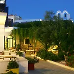 Captain Manolis Otel 2*
